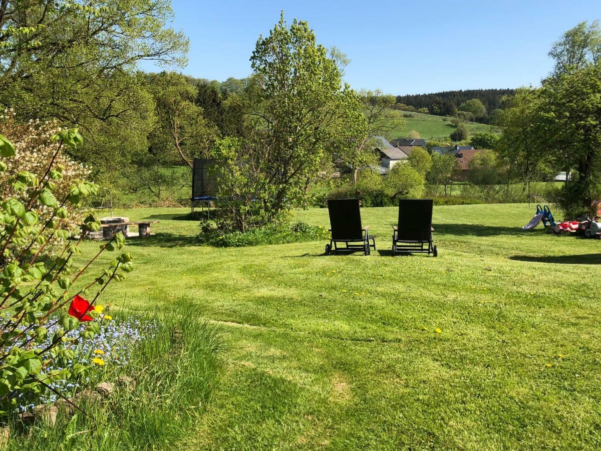 Ferienhaus Eifel Charlotte 克罗嫩堡 外观 照片