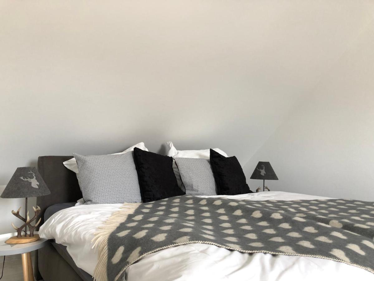 Ferienhaus Eifel Charlotte 克罗嫩堡 外观 照片